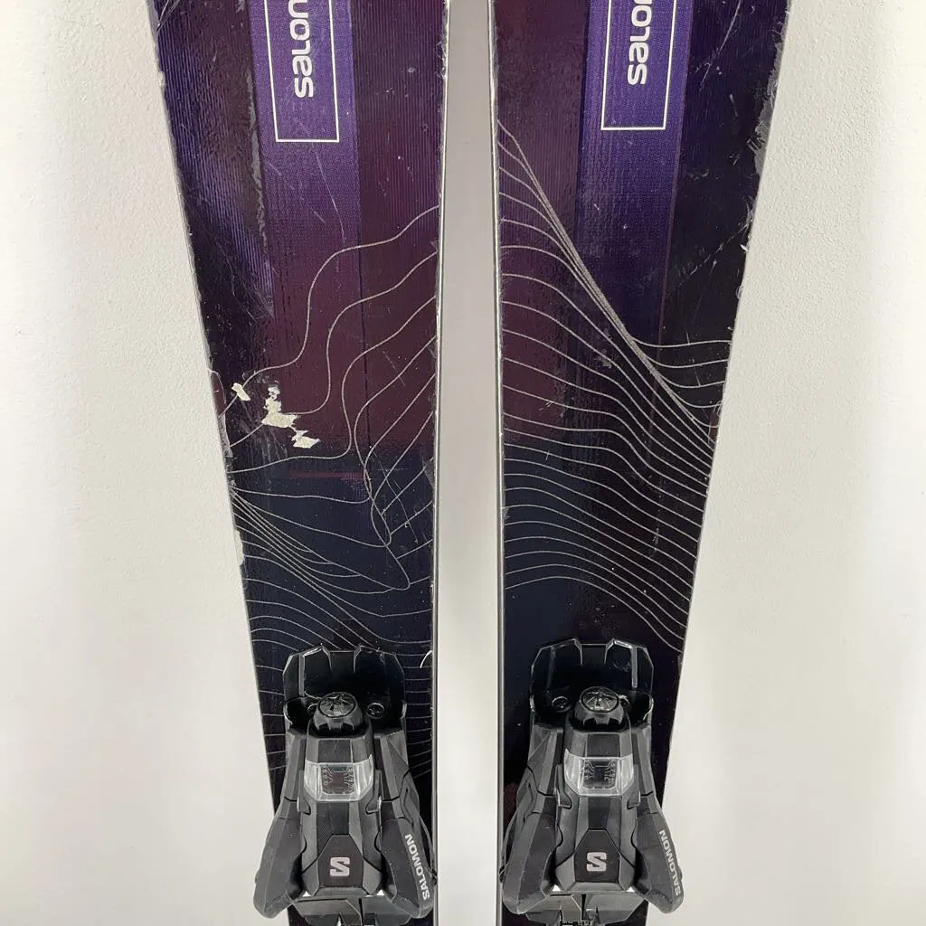 2023 Salomon Women's Stance 88 W/ Salomon Strive 11 Demo Bindings *Epoxied Top Sheet*