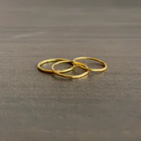 22k Gold Hammered Band