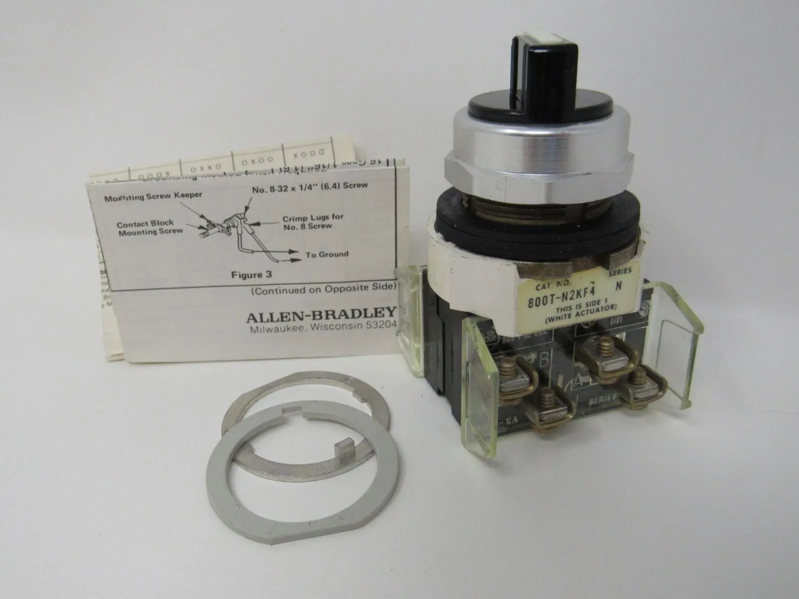 Allen-Bradley Oiltight Pilot Control Unit Standard Operator Series N 800T-N2KF4B -- New