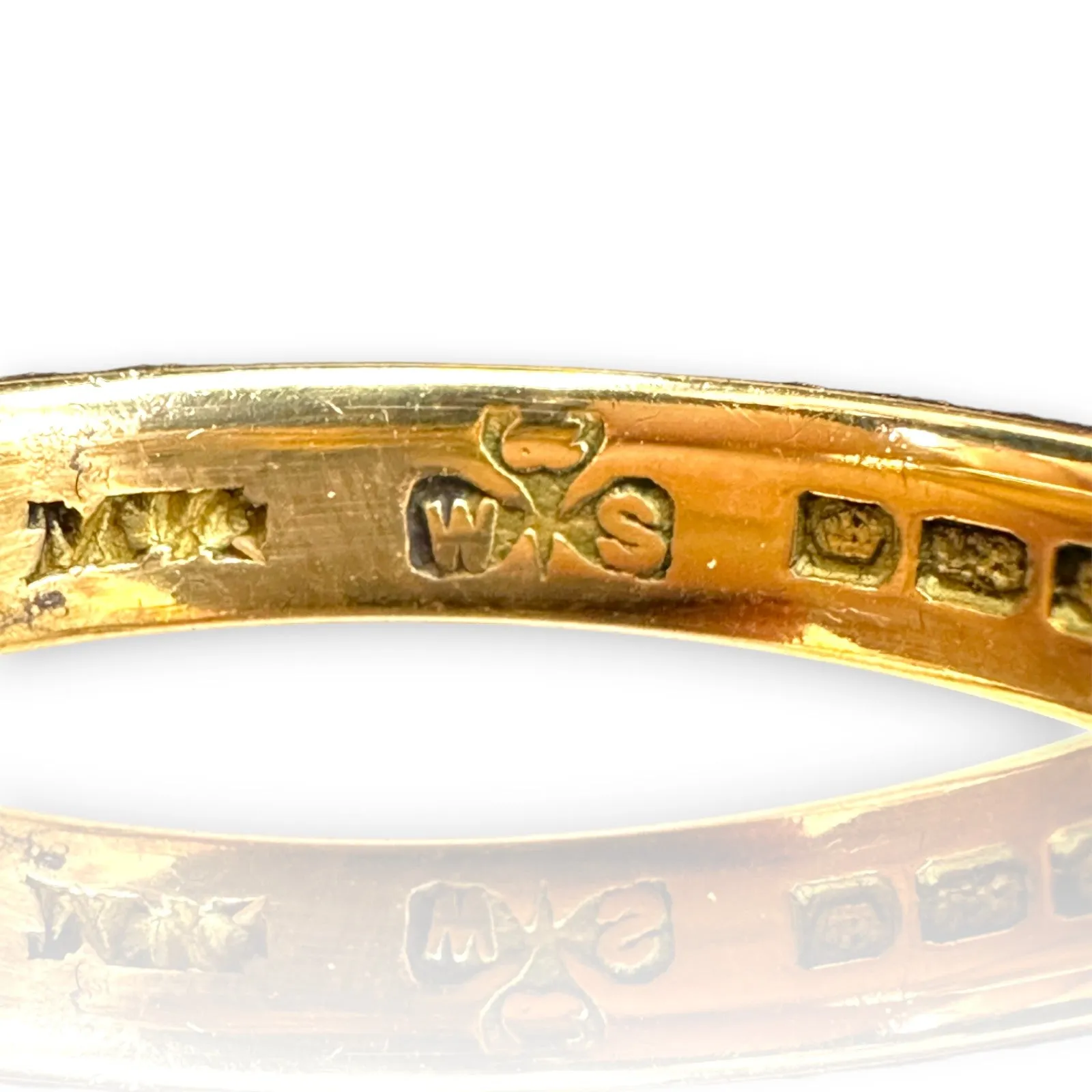 Antique c1920 Solid Heavy 18kt Yellow Gold Fully Hallmarked Wedding Engagement 3.7mm Band Made in London Size 8 Ring