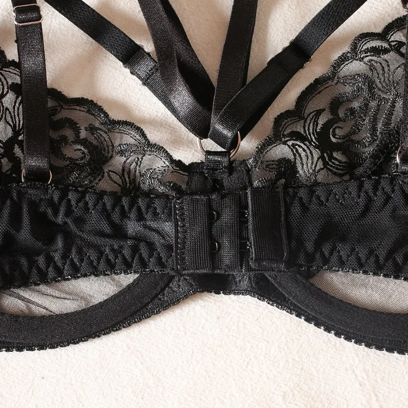 BerriesJam - 3-Piece Lace Transparent Underwear Set
