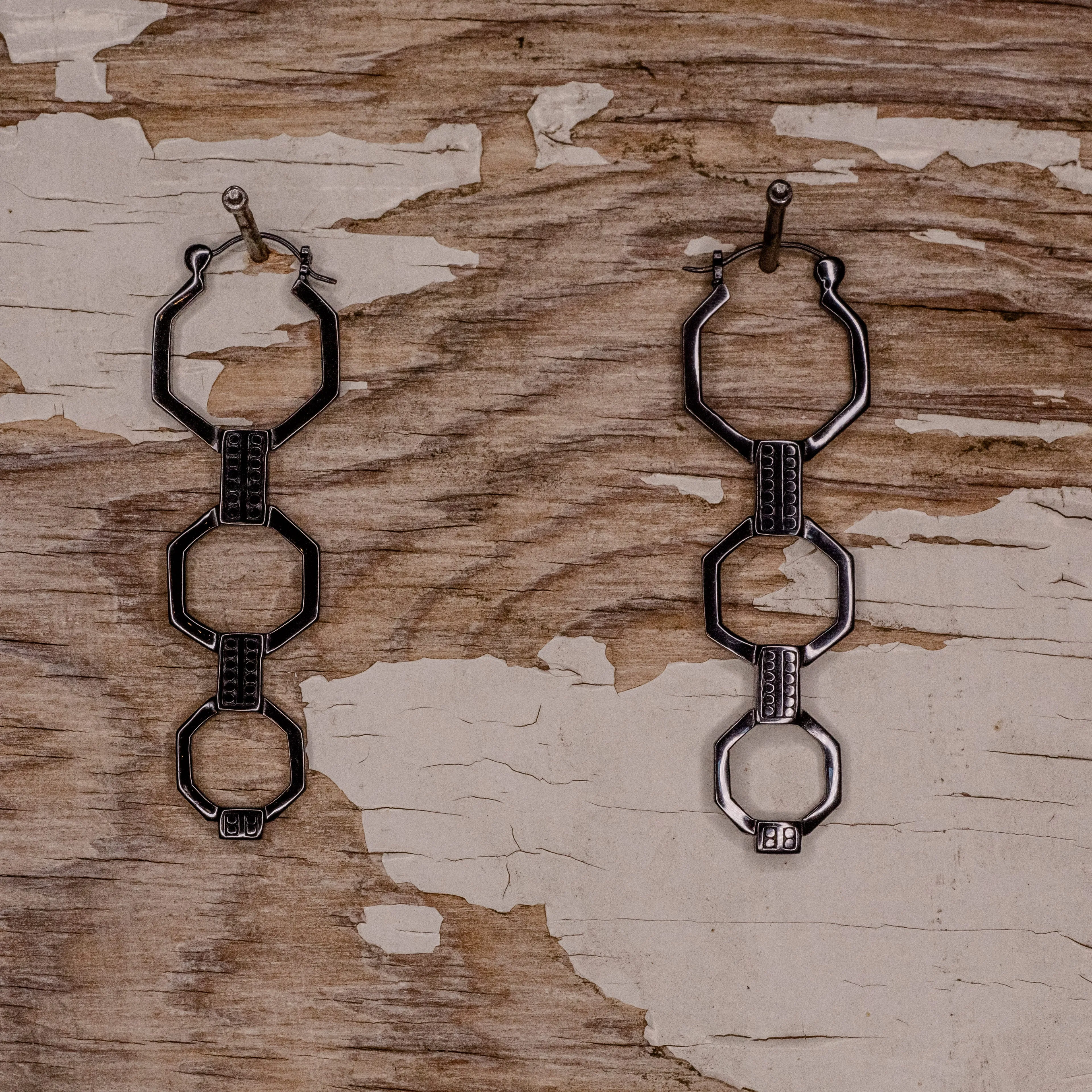Continuum in Gunmetal