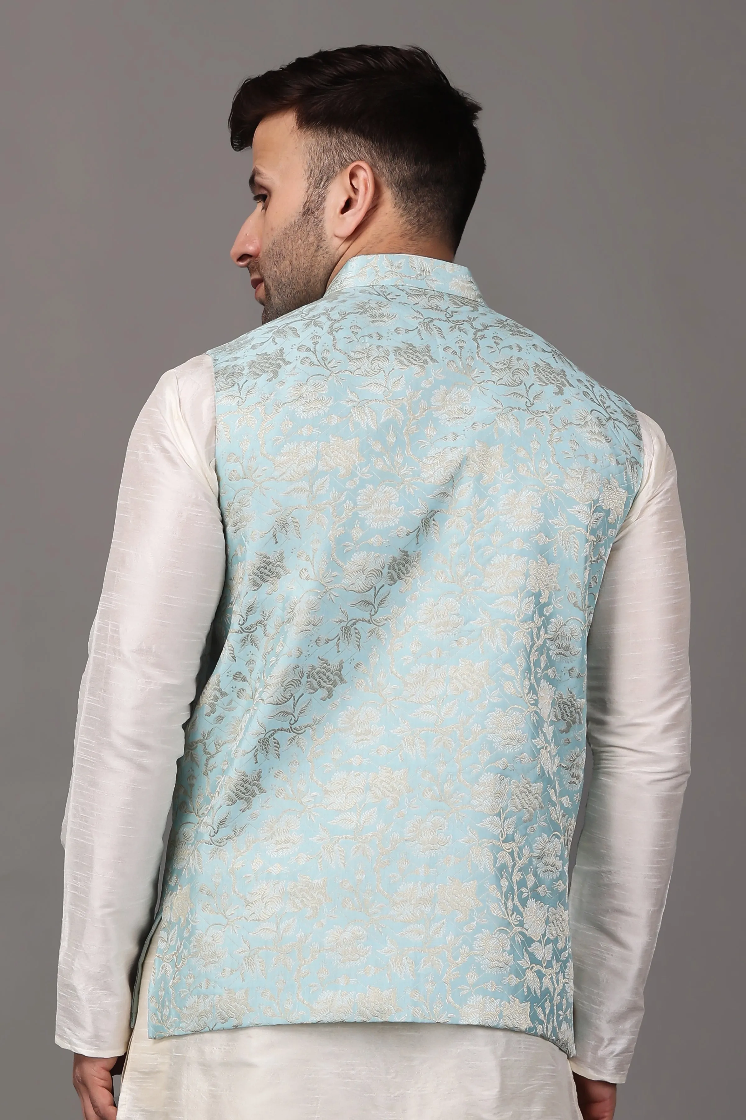 Joyful Horizon Brocade Vasket