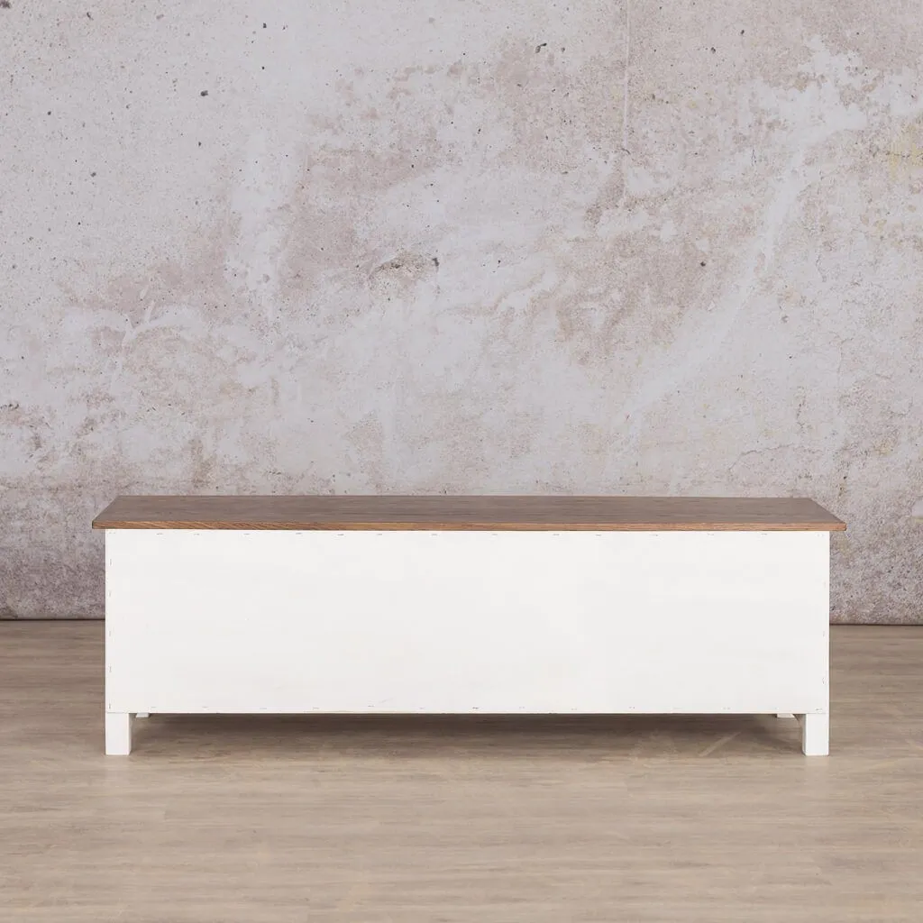 Louvre 1600 TV Unit