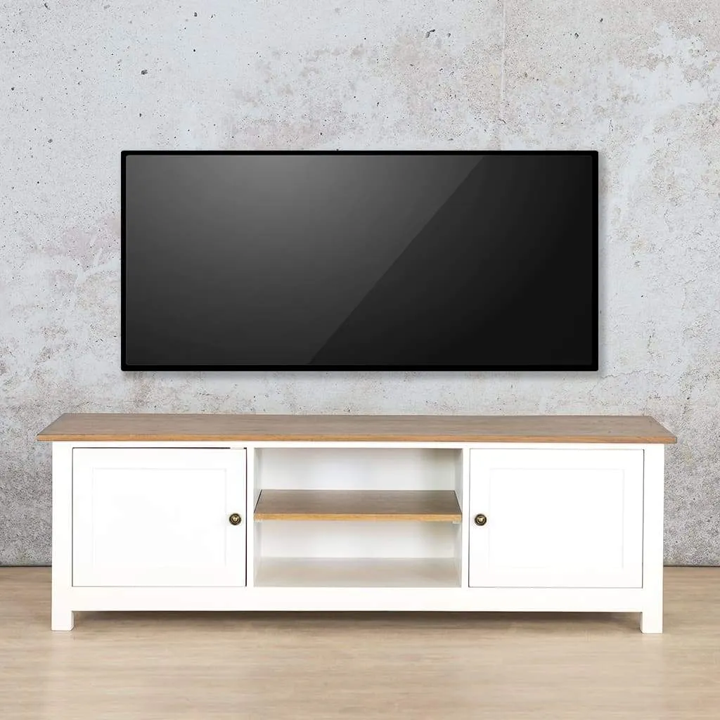 Louvre 1600 TV Unit