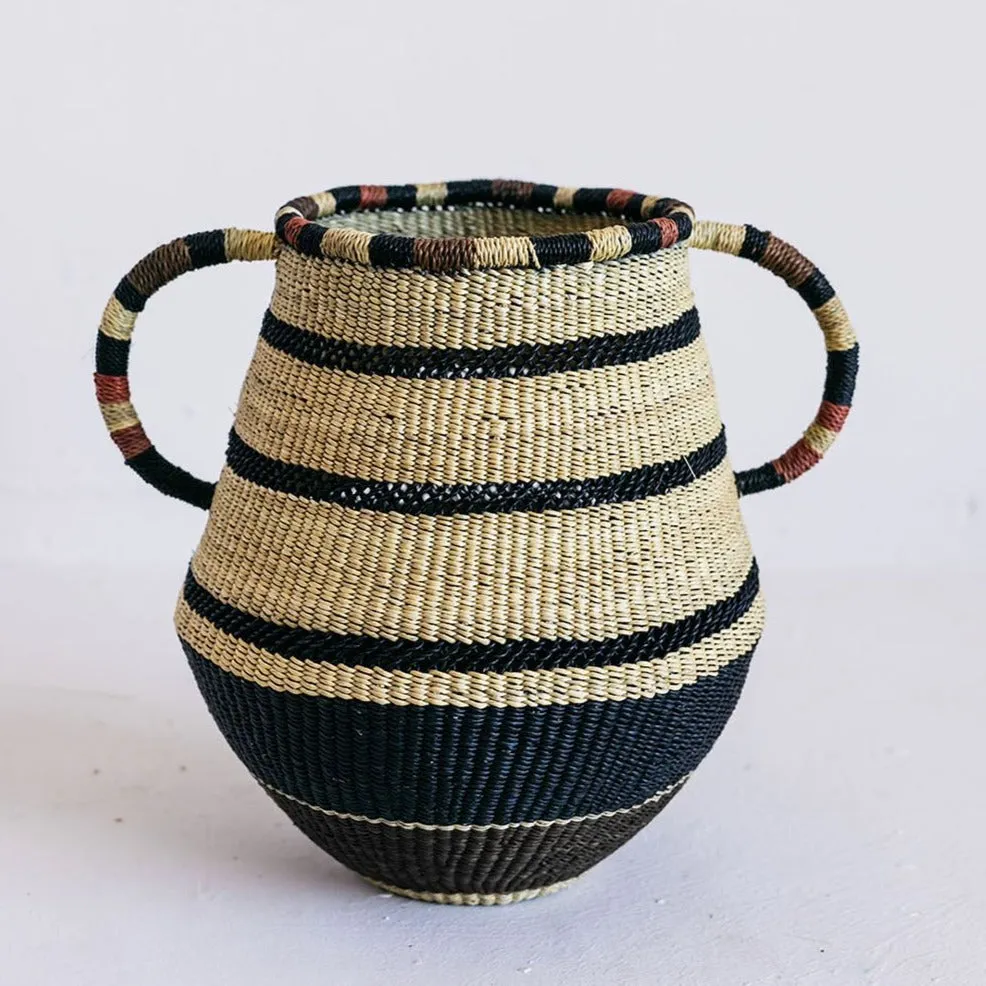 OUTLET Woven Pot - HAND ON HIP - Large